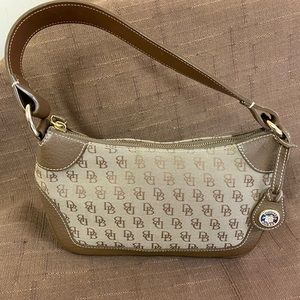 Dooney & Bourke handbag